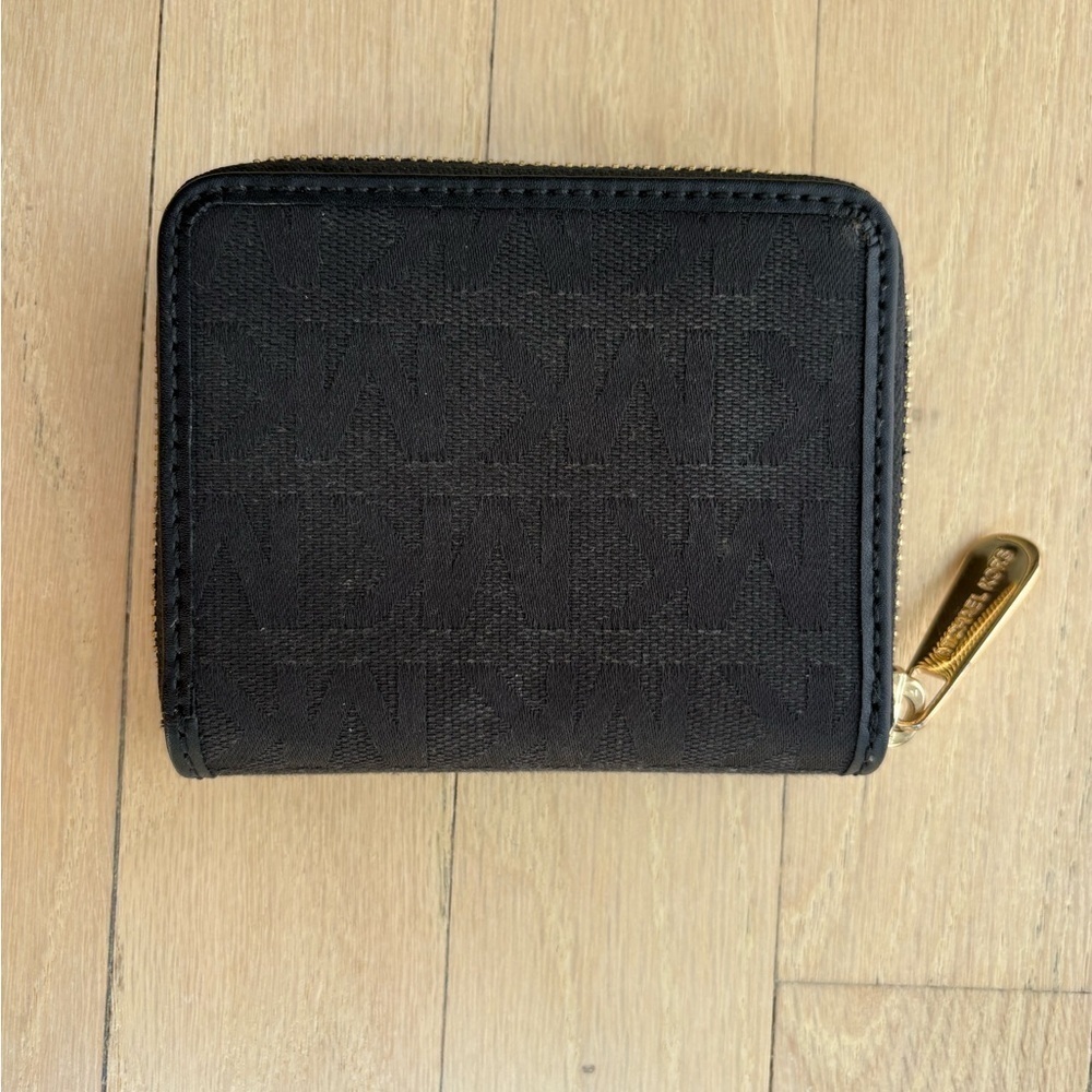 Michael Kors Black and Gold Zip Wallet - Picture 2 of 4